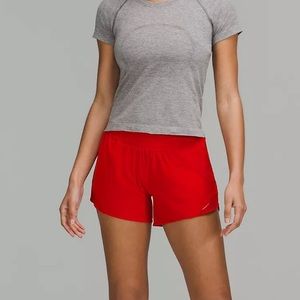 Lululemon Hotty Hot Low-Rise Lined Short 4" - Red - 6 Tall